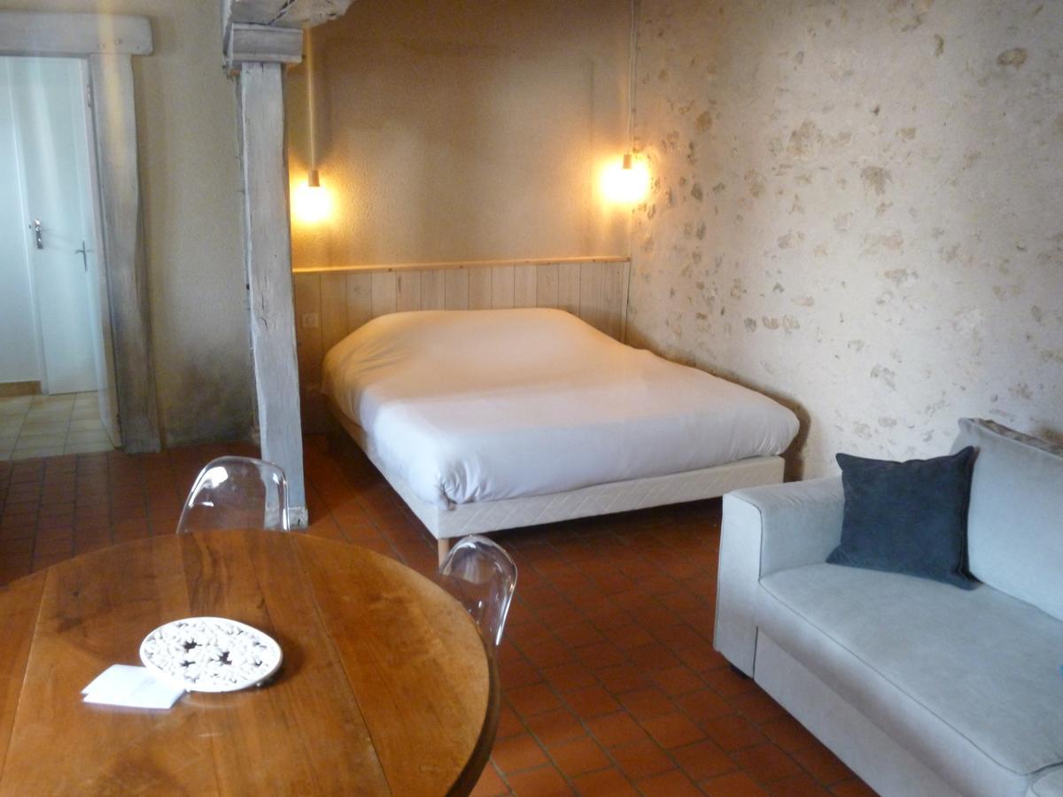 Hotel De La Bonnheure Bracieux Εξωτερικό φωτογραφία